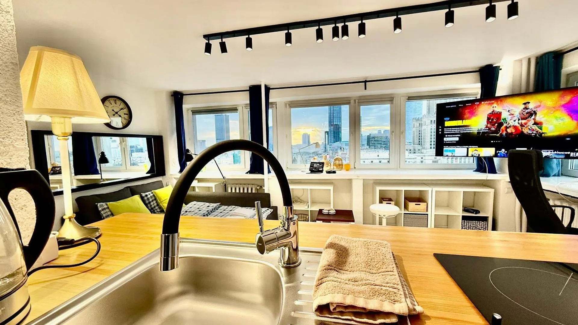 Apartamento Sawa 7 Wifi8Gbs 85'Tv 4K Netflix Varsovia Polonia