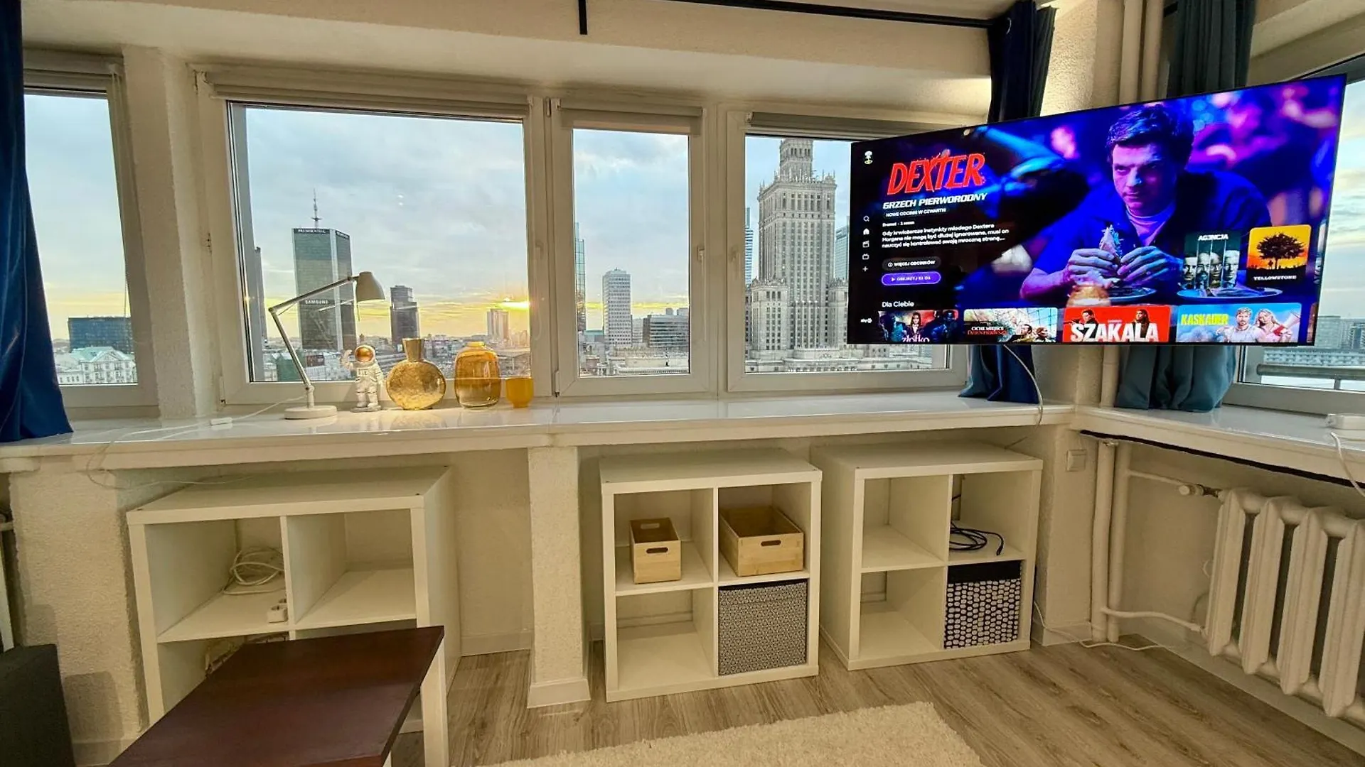 Apartamento Sawa 7 Wifi8Gbs 85'Tv 4K Netflix Varsovia 0*,  Polonia